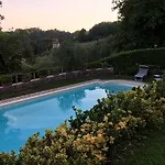 Villa Pera