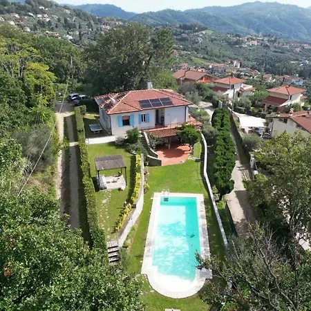 Pera Villa