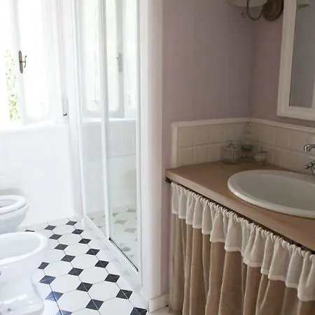 Villa Pera Corsanico-Bargecchia